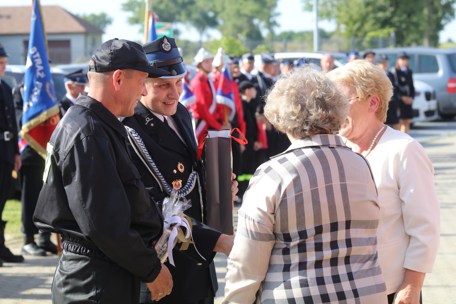 OSP Raczkowa otrzymała nowy wóz strażacki