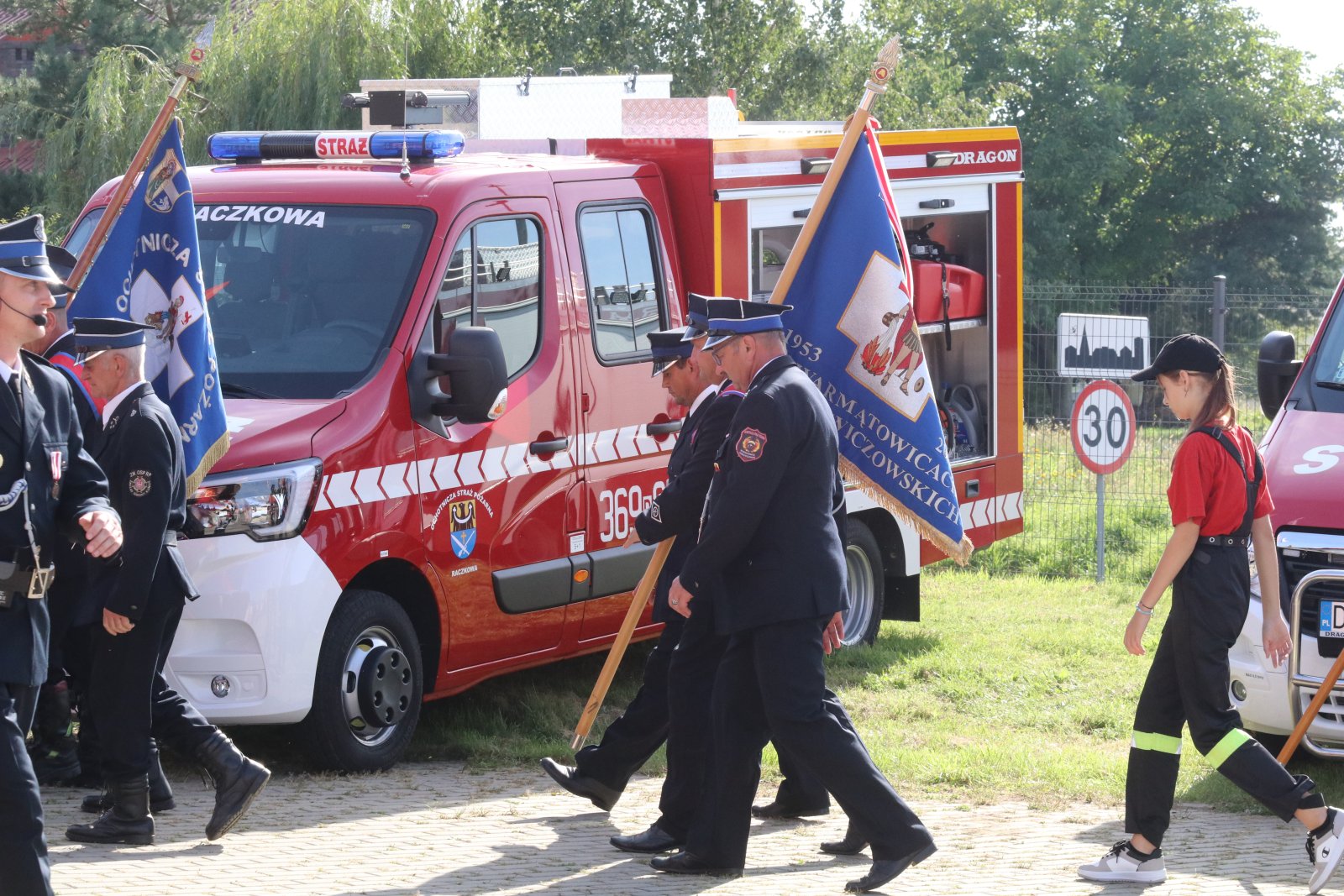 OSP Raczkowa otrzymała nowy wóz strażacki