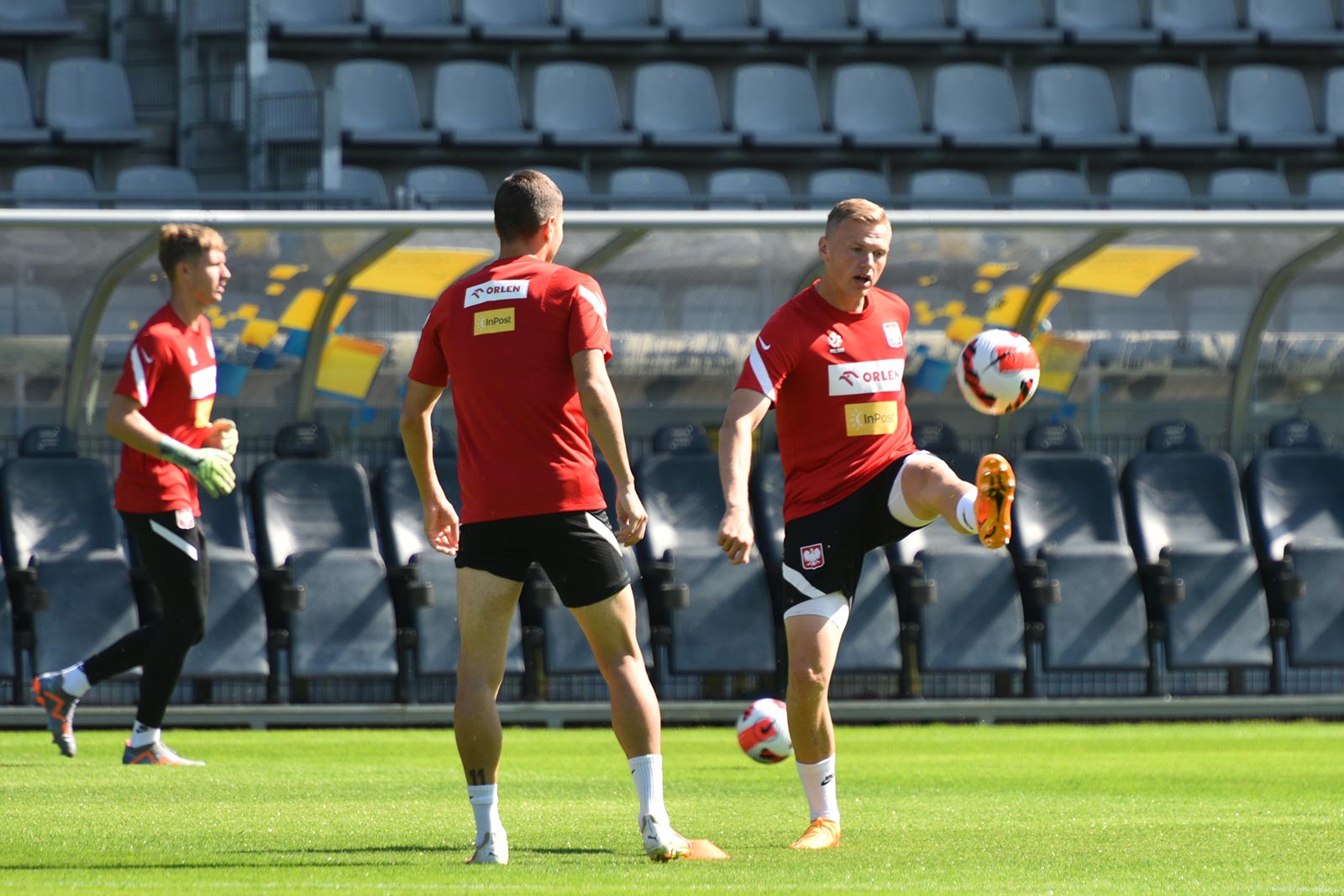Trening reprezentacji Polski do lat 20 na legnickim boisku