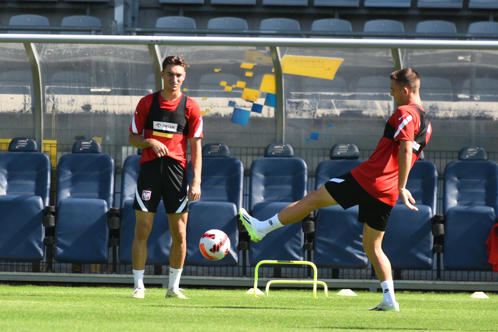 Trening reprezentacji Polski do lat 20 na legnickim boisku