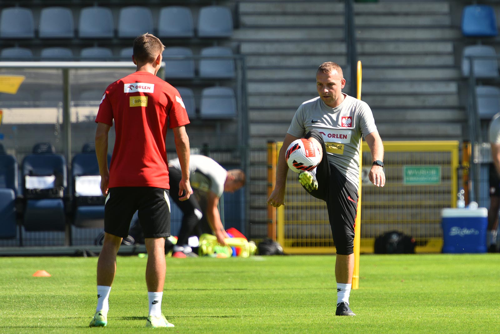 Trening reprezentacji Polski do lat 20 na legnickim boisku