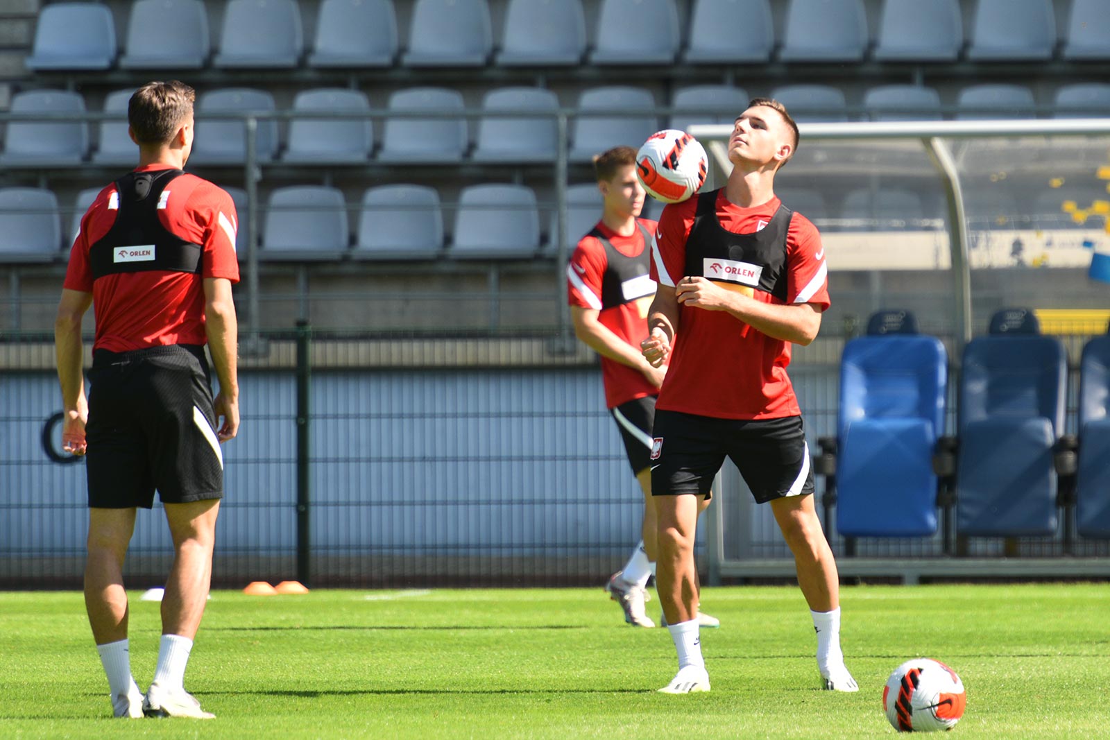 Trening reprezentacji Polski do lat 20 na legnickim boisku