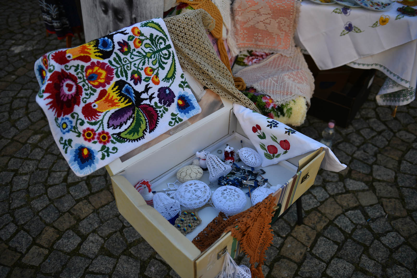 Koncertom festiwalu towarzyszyły strefy animacji i handlowa