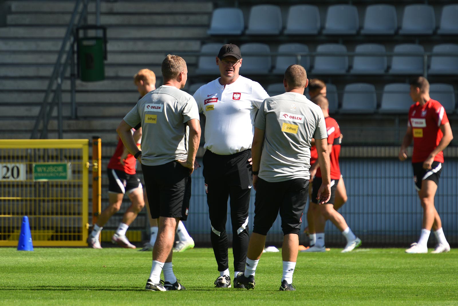 Trening reprezentacji Polski do lat 20 na legnickim boisku