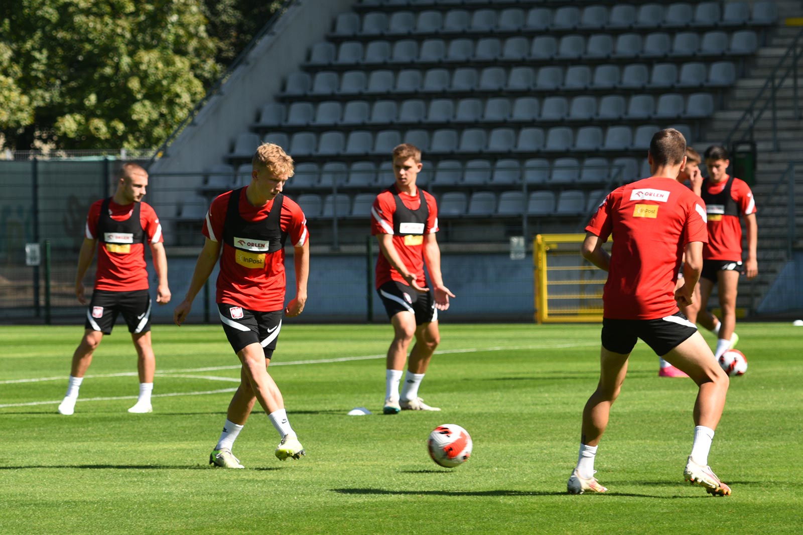 Trening reprezentacji Polski do lat 20 na legnickim boisku
