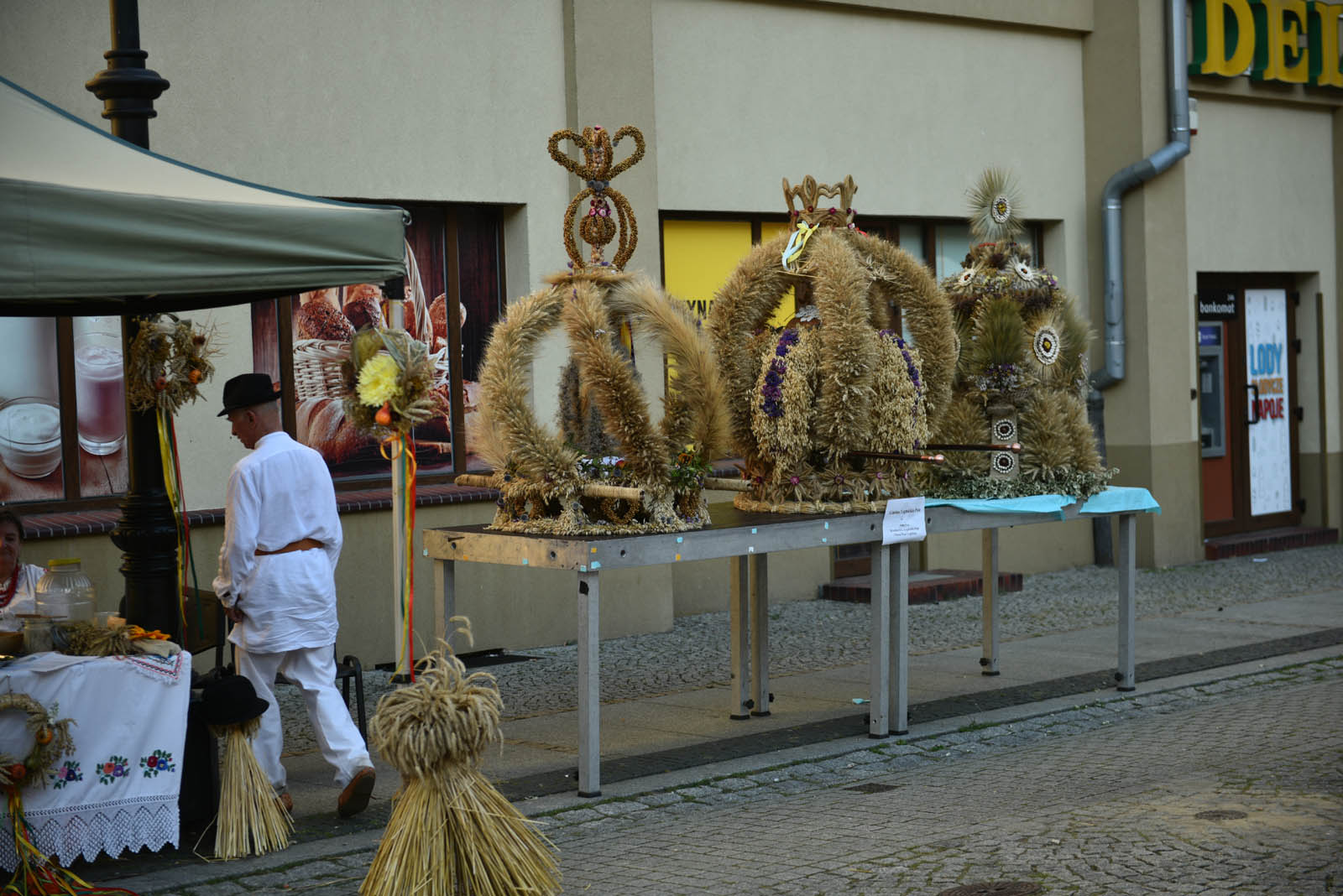 Koncertom festiwalu towarzyszyły strefy animacji i handlowa