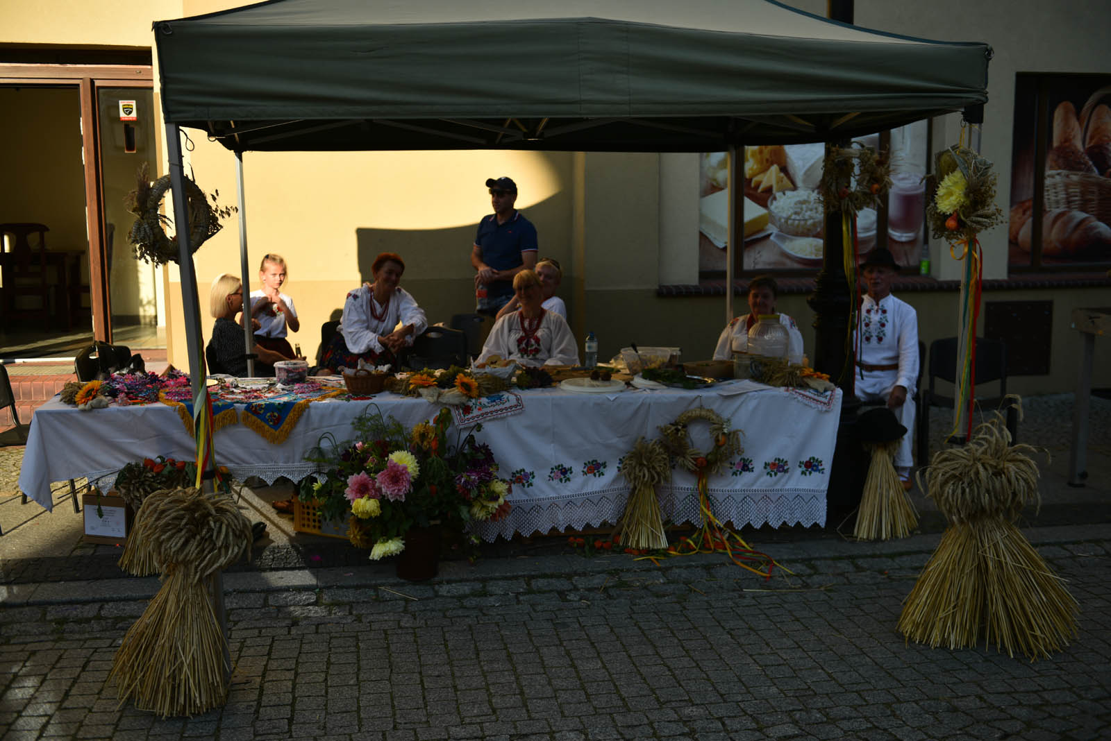 Koncertom festiwalu towarzyszyły strefy animacji i handlowa