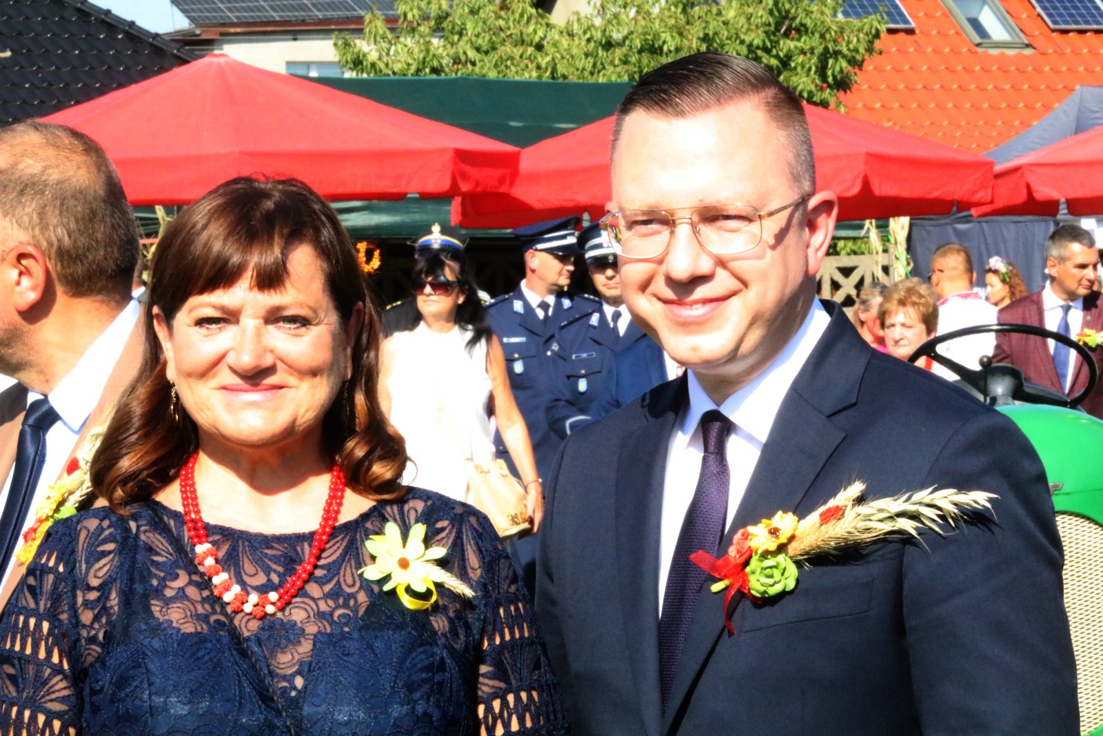 Mieszkańcy gminy Prochowice bawią się na dożynkach gminnych