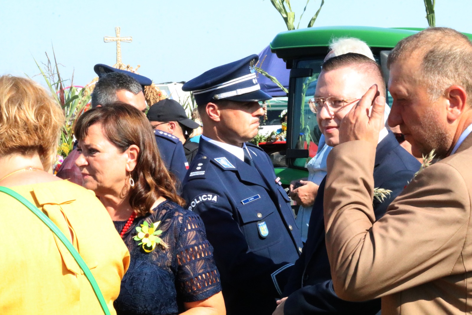 Mieszkańcy gminy Prochowice bawią się na dożynkach gminnych