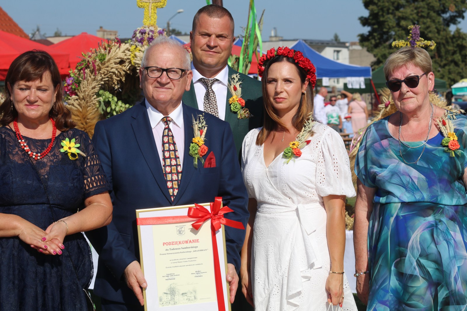 Mieszkańcy gminy Prochowice bawią się na dożynkach gminnych