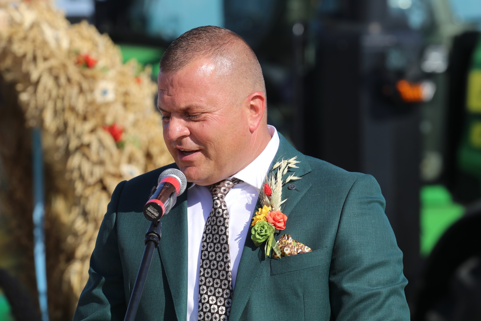 Mieszkańcy gminy Prochowice bawią się na dożynkach gminnych
