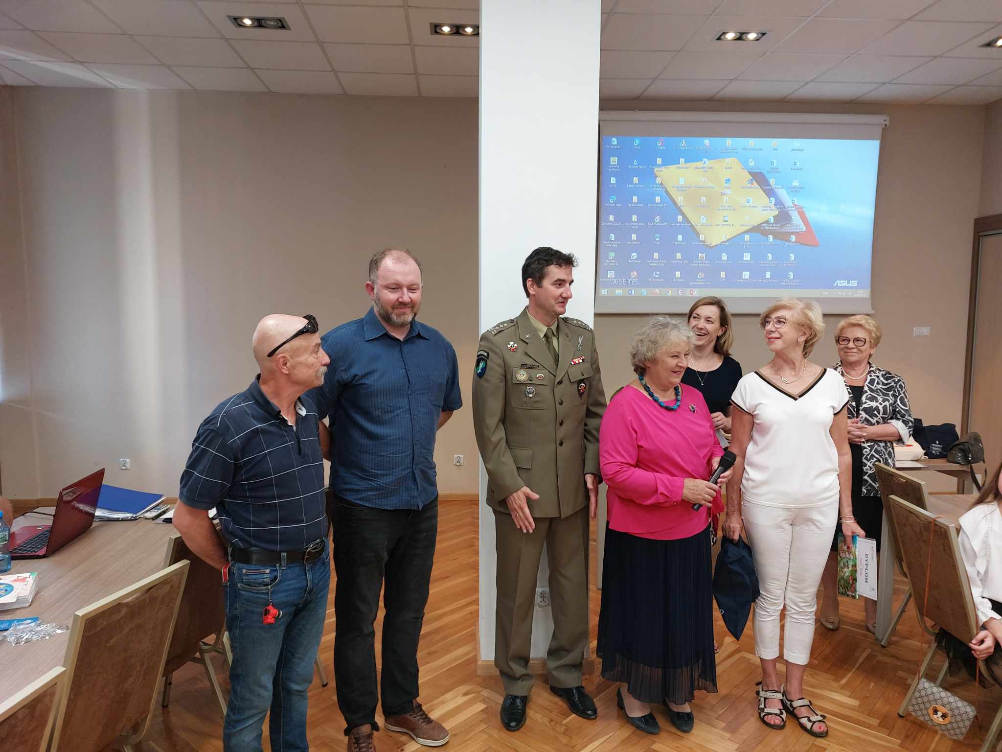 Listy do Taty nagrodzone. Laureatka pojedzie do Senatu