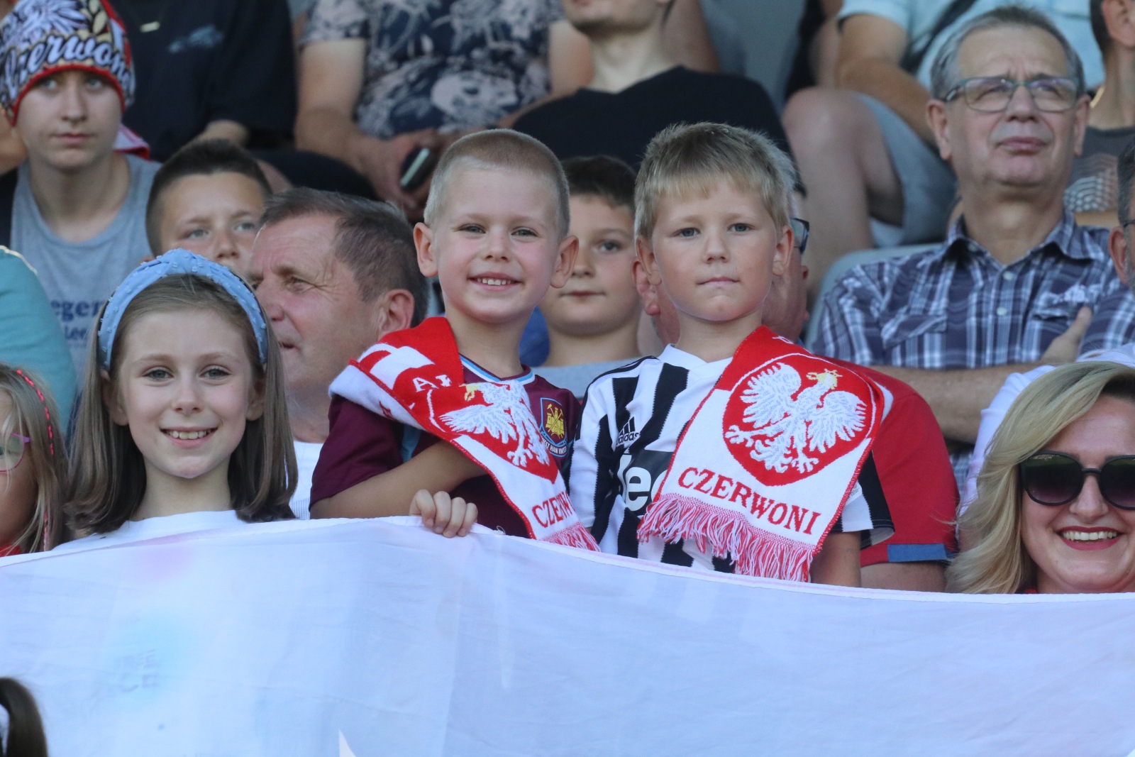 Ponad pięć tysięcy widzów na meczu Polska - Niemcy