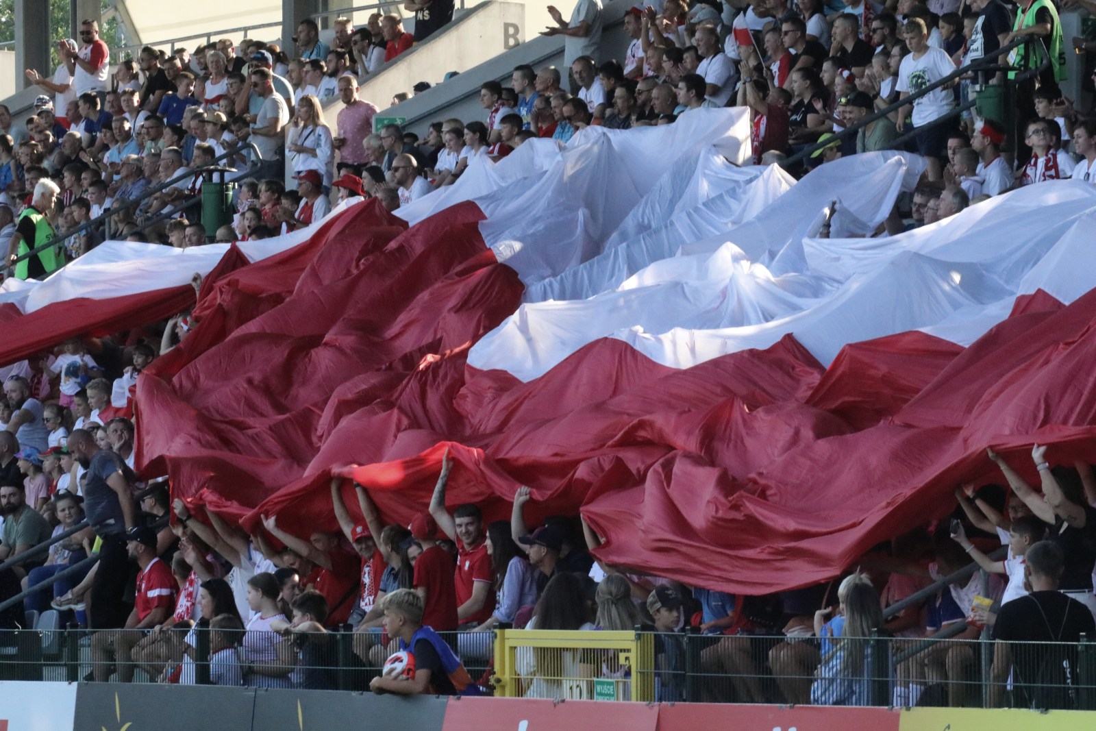 Ponad pięć tysięcy widzów na meczu Polska - Niemcy