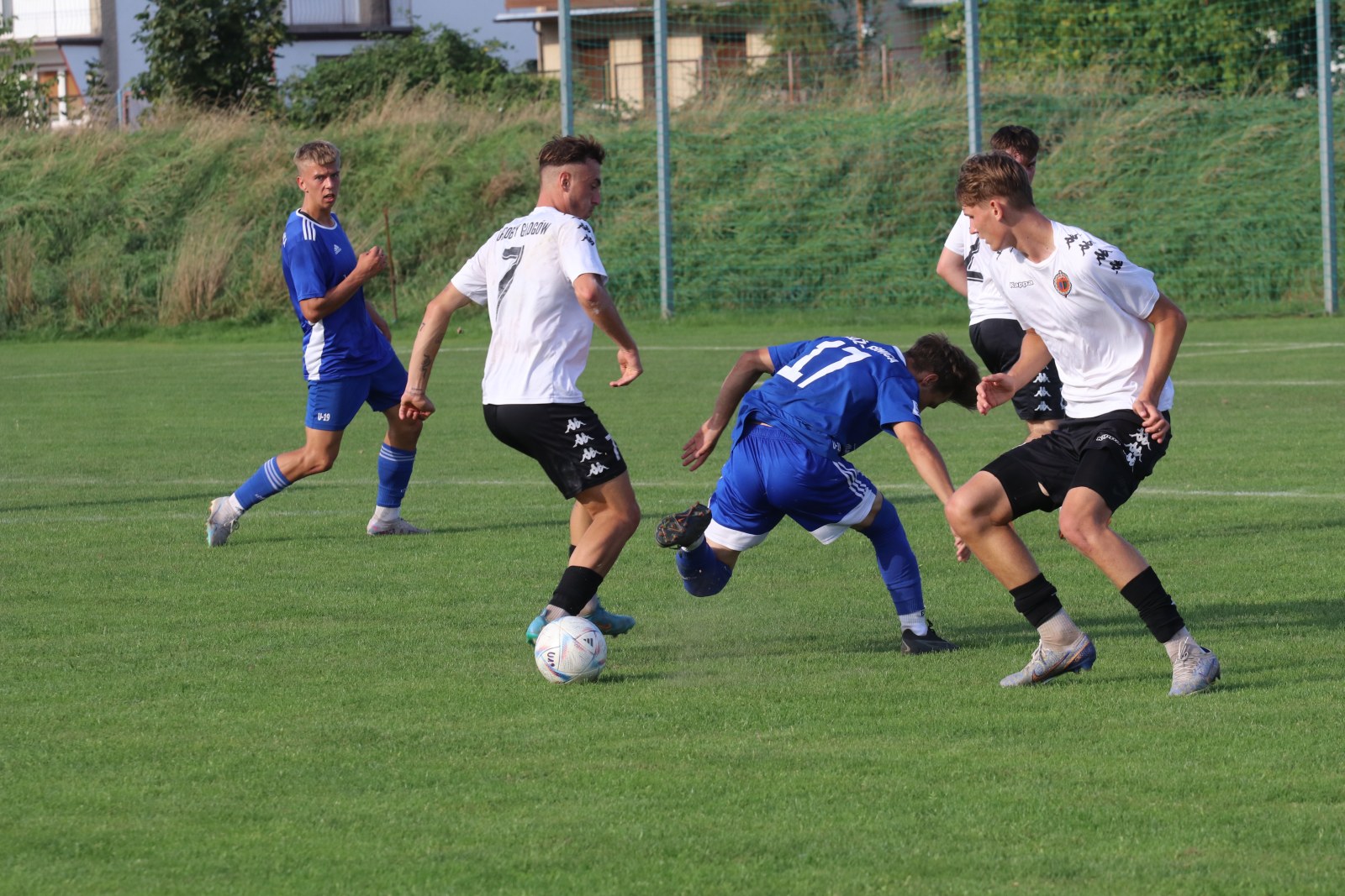 Niespodzianka. Juniorzy Miedzi wyeliminowali Chrobrego II!