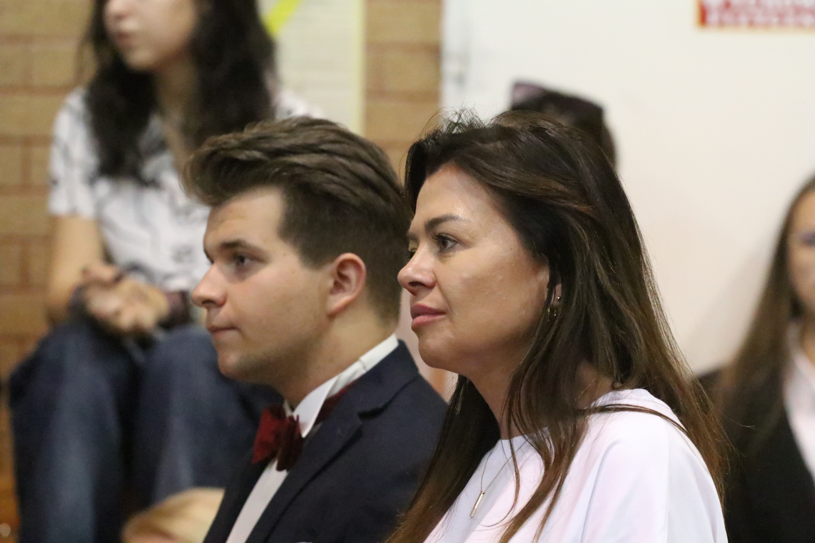 Ślubowanie uczniów klas pierwszych w V Liceum Ogólnokształcącym