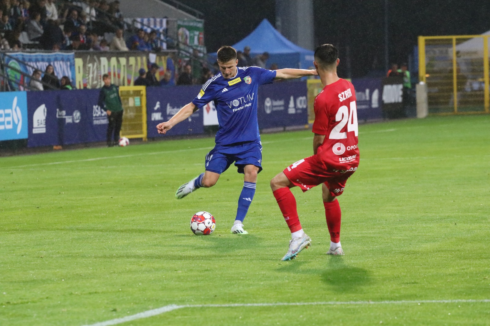 Miedź Legnica doznała pierwszej domowej porażki w sezonie