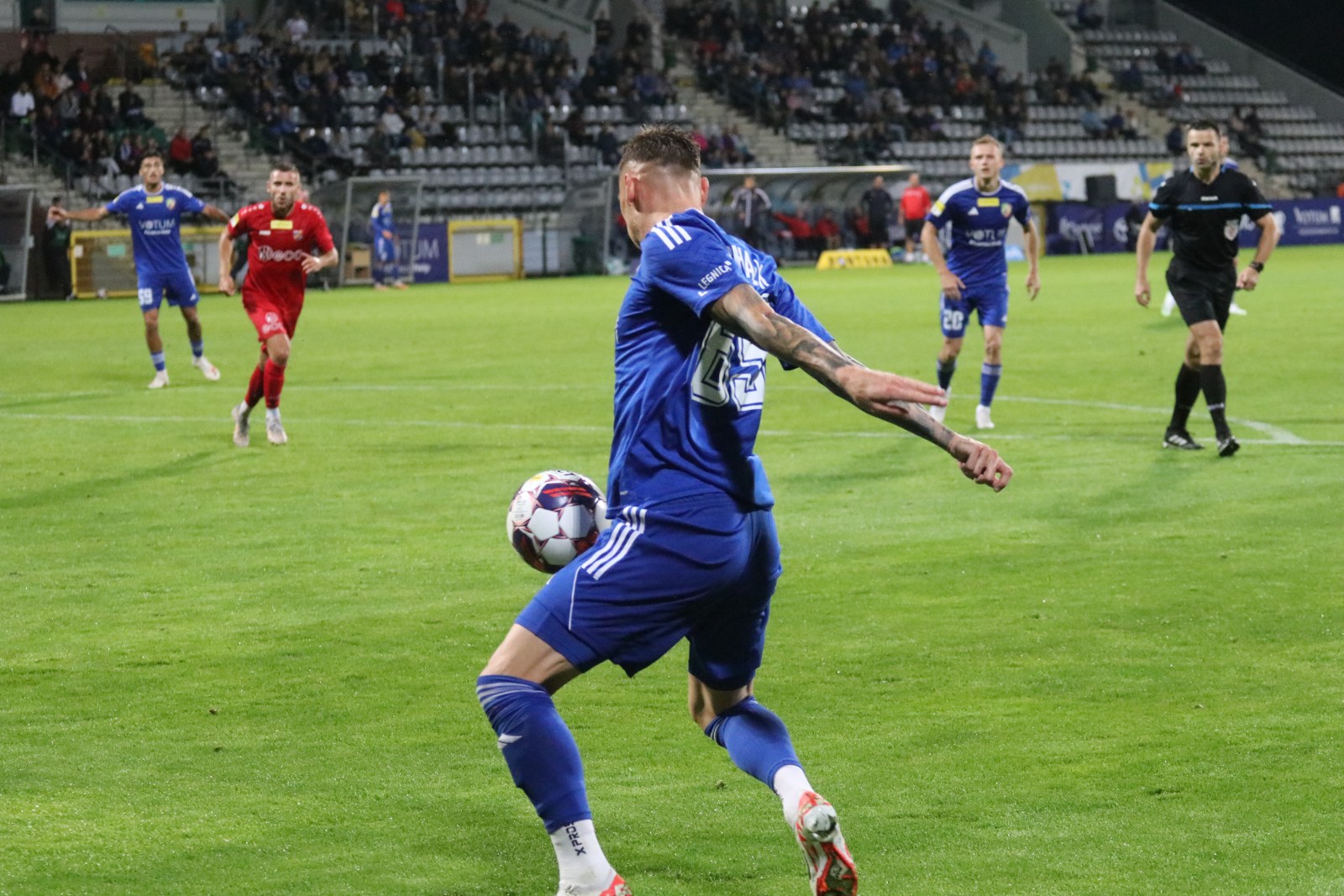 Miedź Legnica doznała pierwszej domowej porażki w sezonie
