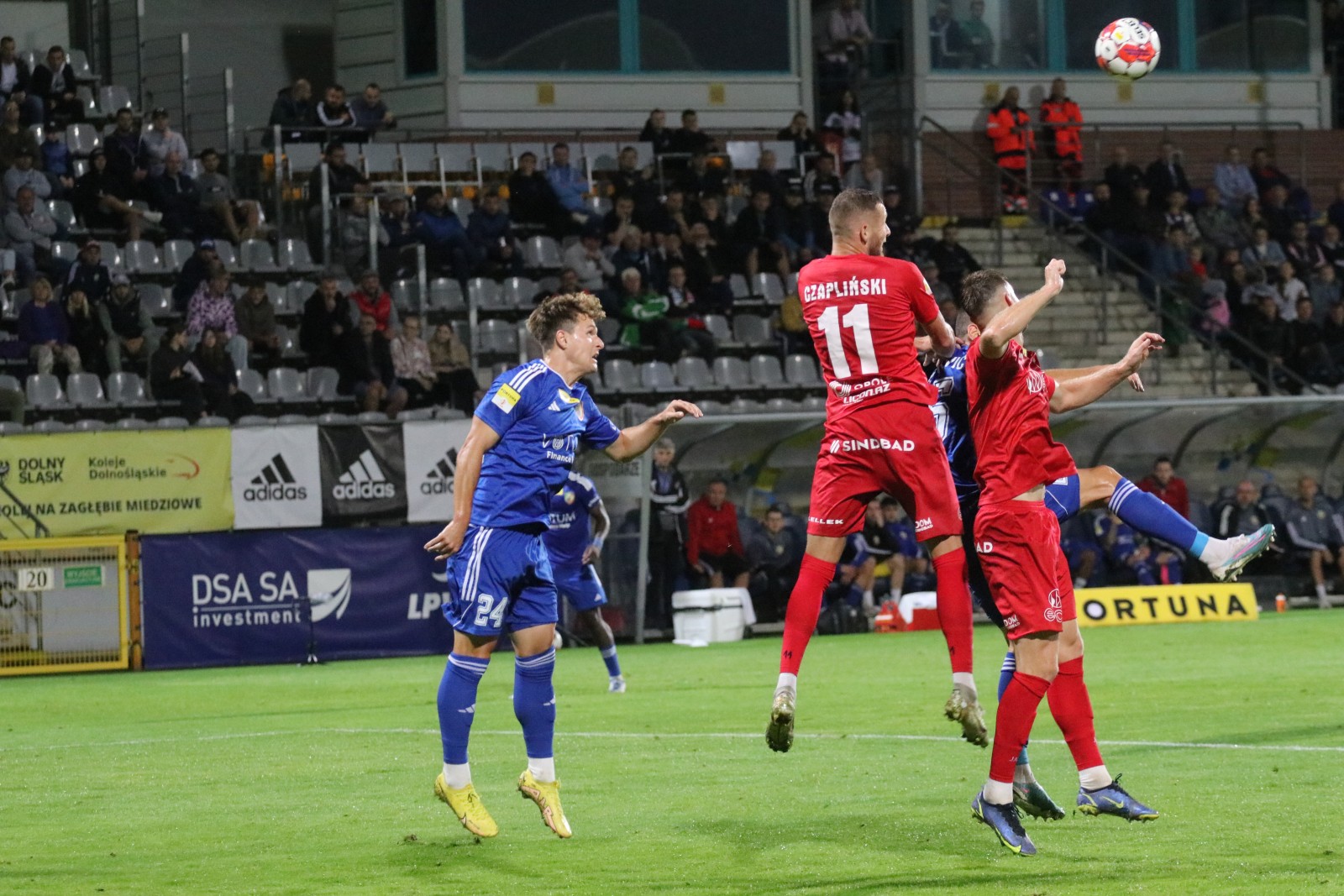 Miedź Legnica doznała pierwszej domowej porażki w sezonie