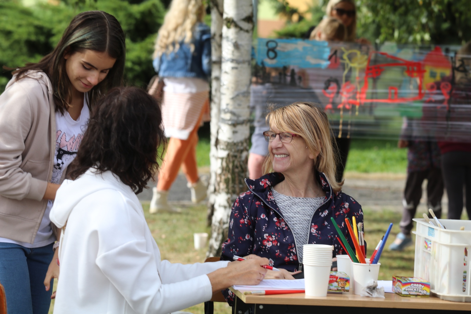 Piknik rodzinny w szkole integracyjnej na Piekarach