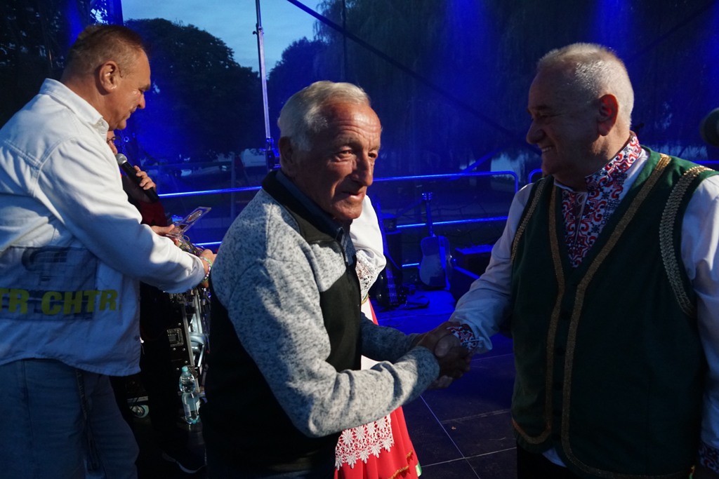 VIII Kunicka Folk-Biesiada. Wystąpiło dziewięć zespołów