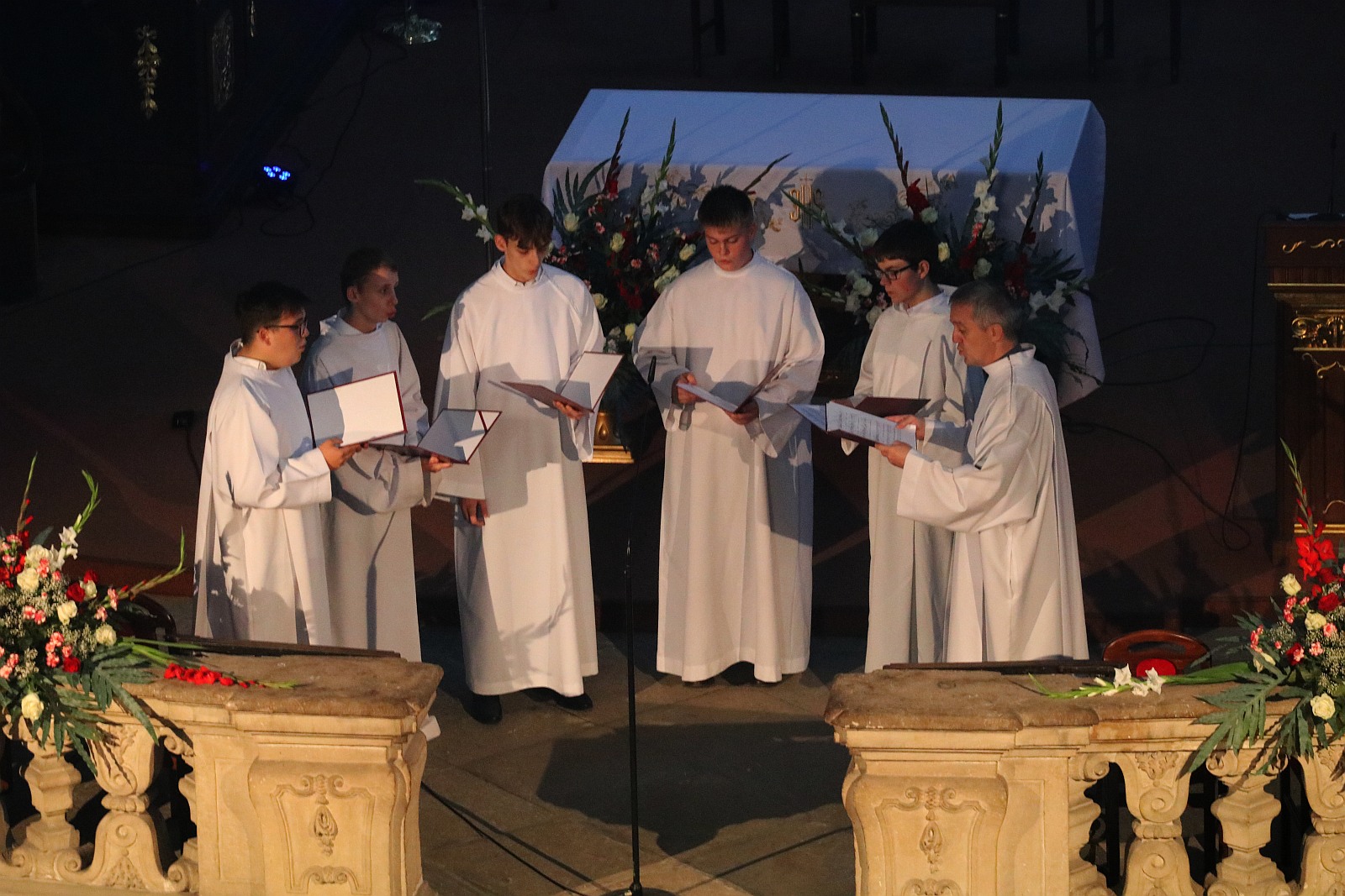 Msza św. i koncert galowy z okazji 25-lecia powiatu legnickeigo