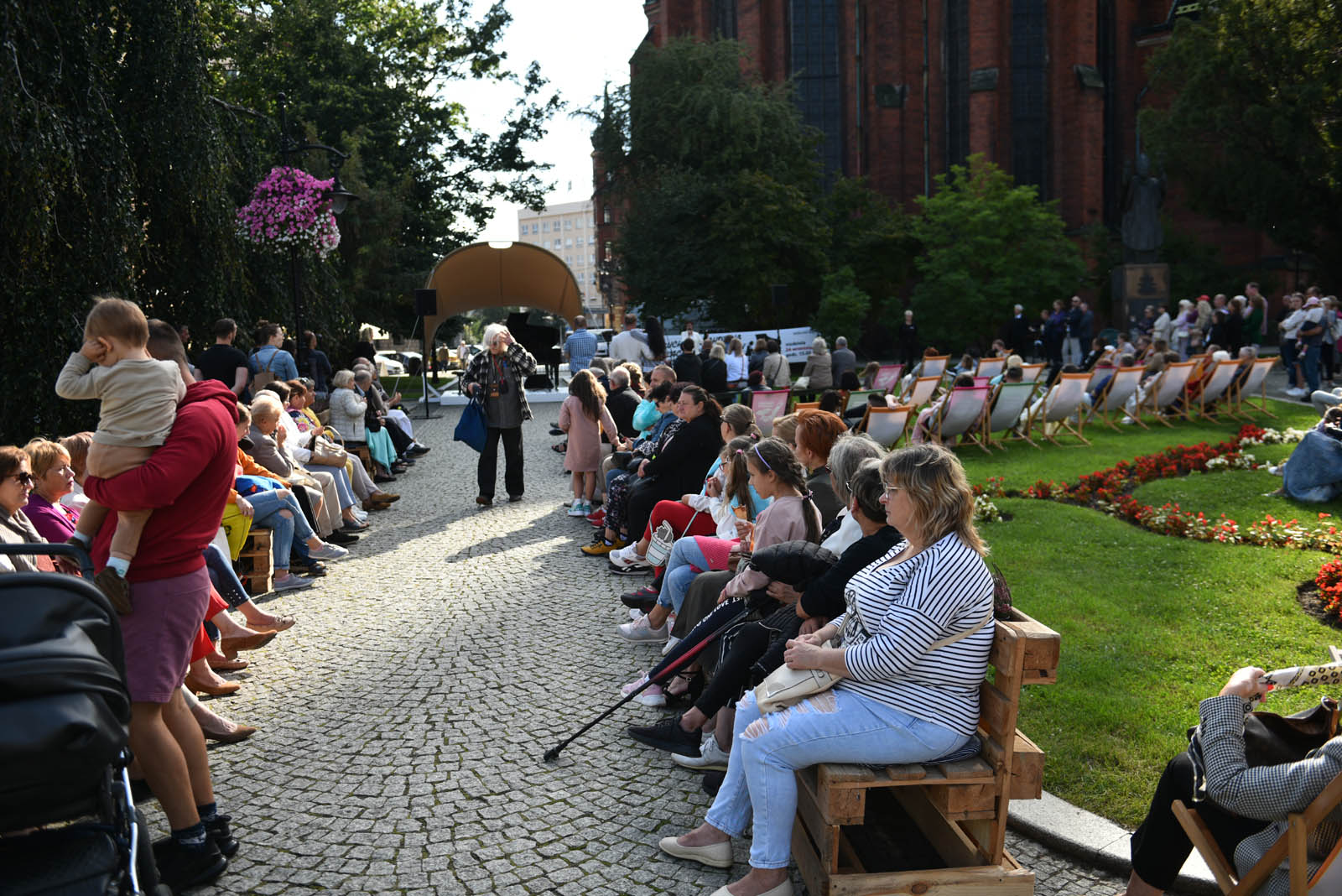 Muzyka Chopina wróciła na Plac Powstańców Wielkopolskich