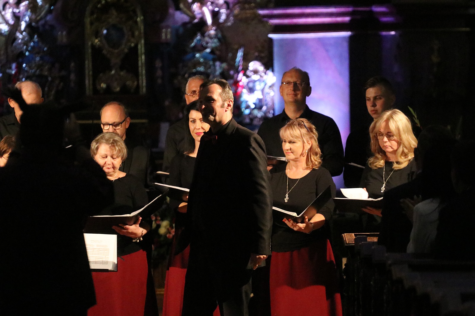Msza św. i koncert galowy z okazji 25-lecia powiatu legnickeigo