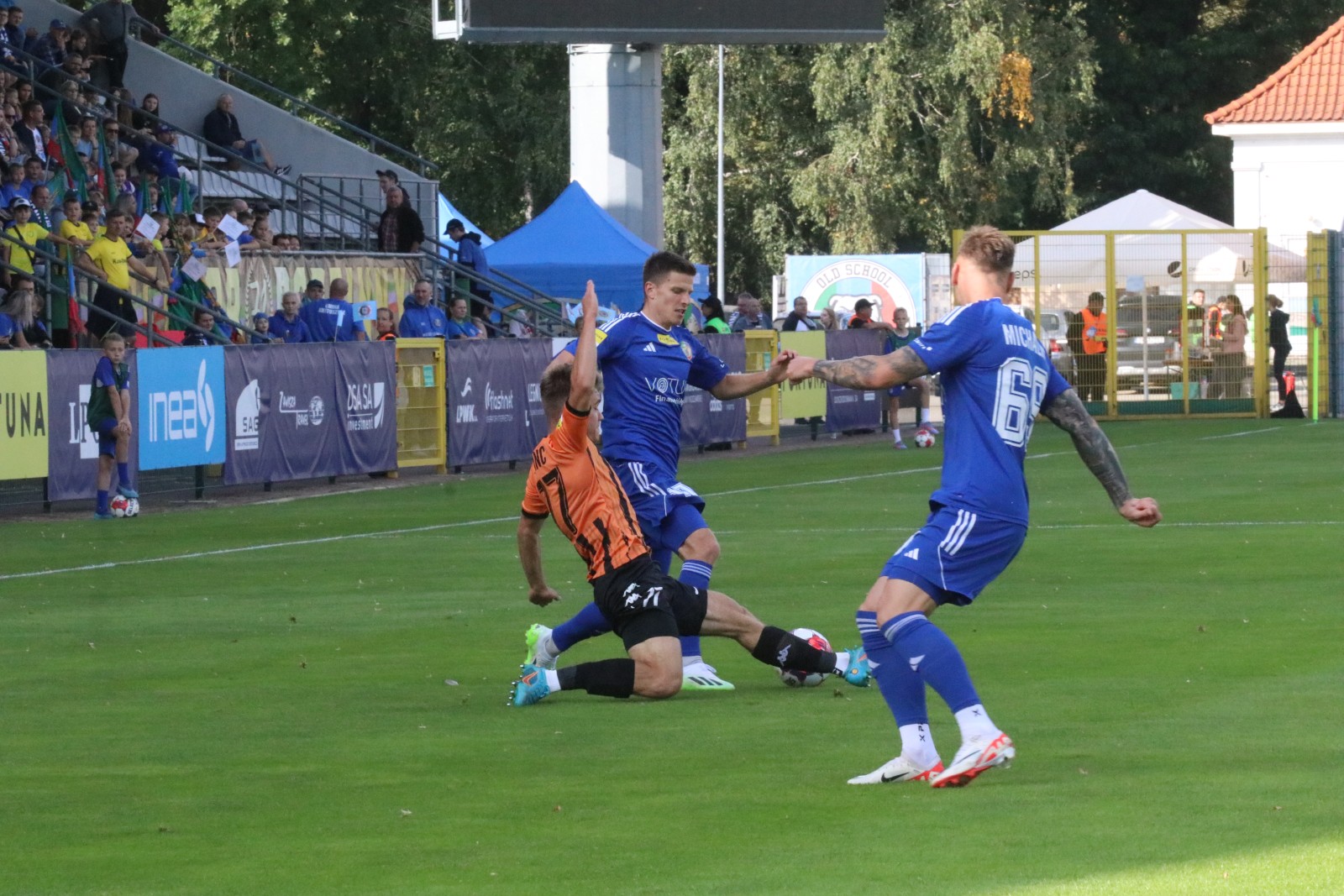 Miedź Legnica podzieliła się punktami z Chrobrym Głogów