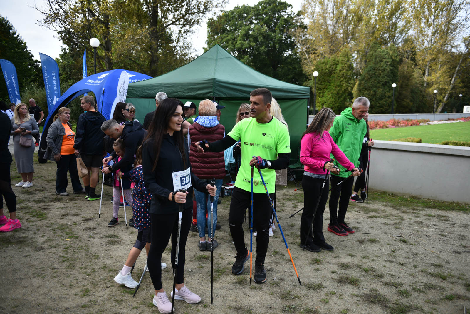Ponad 200 chętnych na Dolnośląskim Festiwalu Nordic Walking