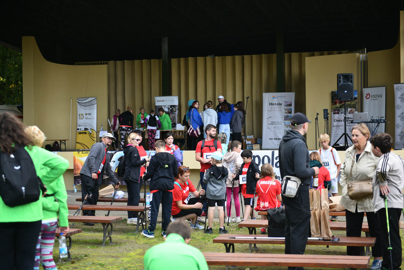 Ponad 200 chętnych na Dolnośląskim Festiwalu Nordic Walking