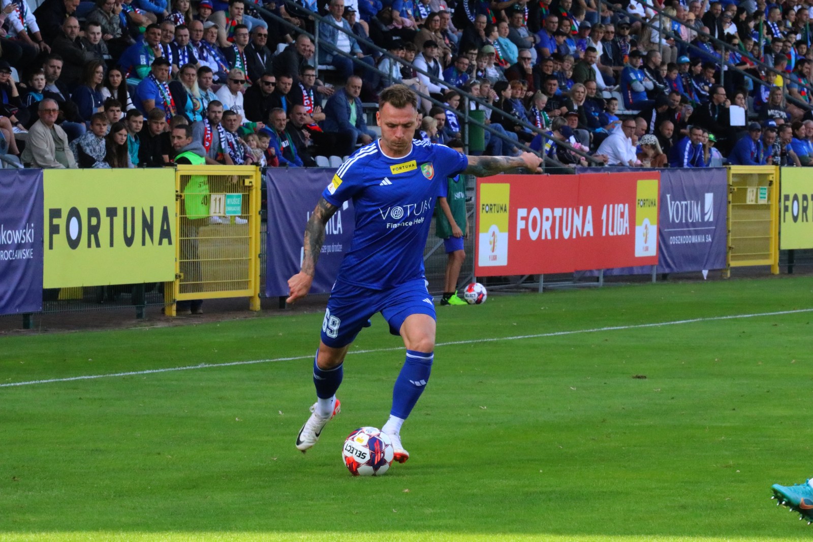 Miedź Legnica podzieliła się punktami z Chrobrym Głogów