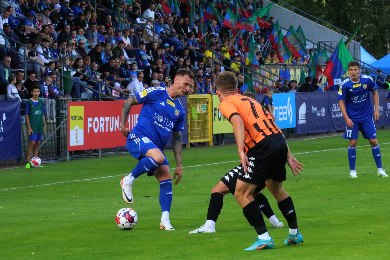 Miedź Legnica podzieliła się punktami z Chrobrym Głogów