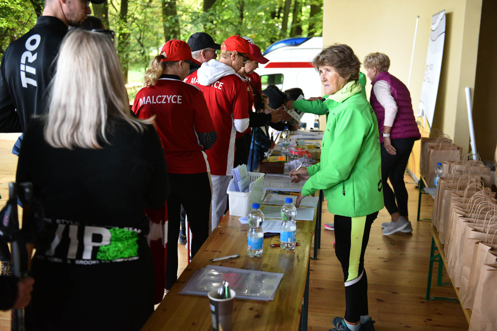 Ponad 200 chętnych na Dolnośląskim Festiwalu Nordic Walking