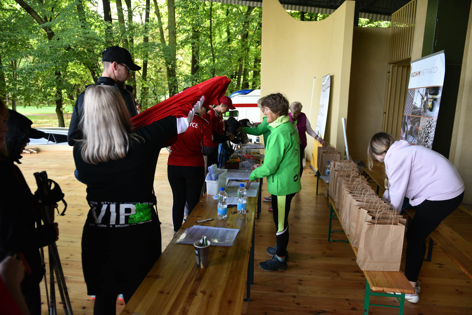 Ponad 200 chętnych na Dolnośląskim Festiwalu Nordic Walking