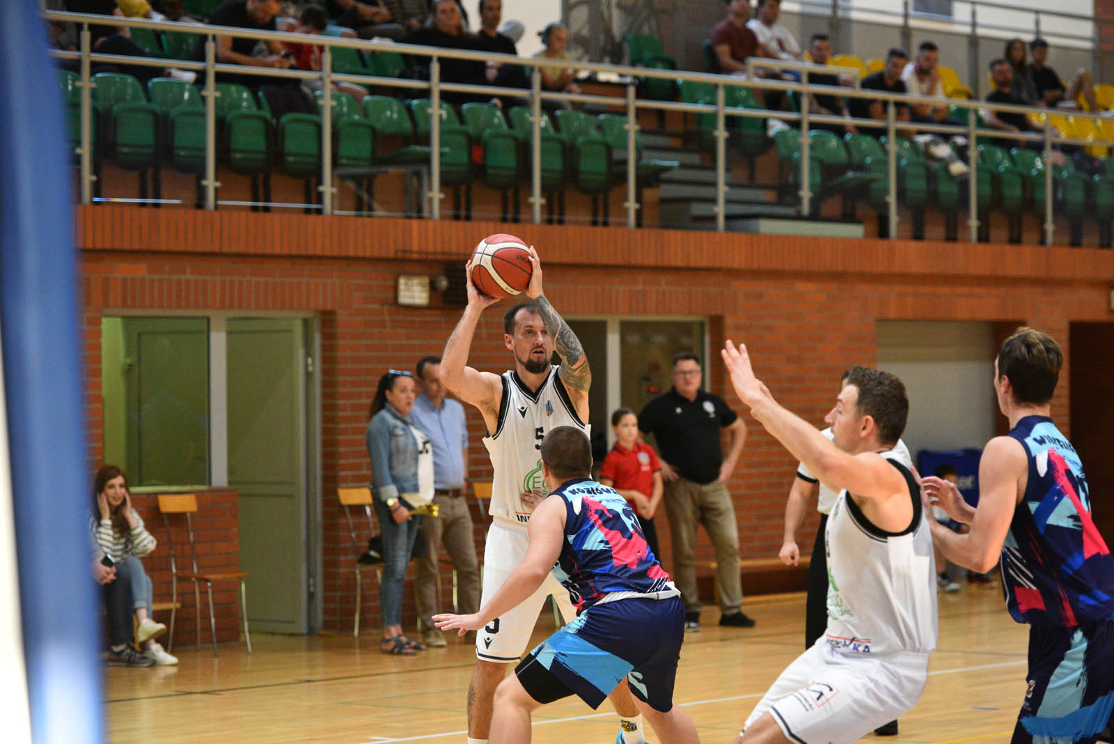 Zwycięstwo KS Basket Legnica dobrym znakiem na początek sezonu