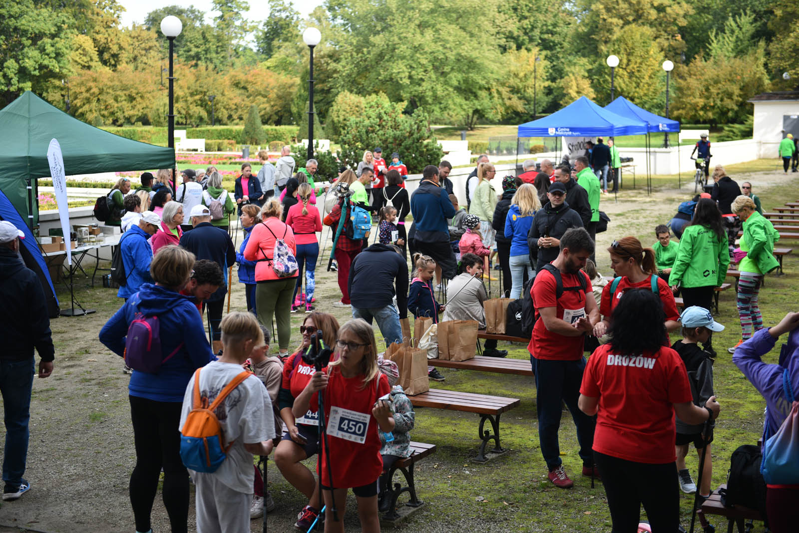 Ponad 200 chętnych na Dolnośląskim Festiwalu Nordic Walking