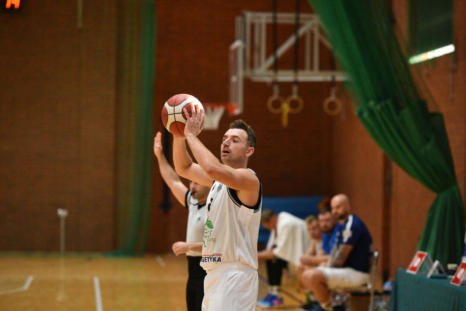 Zwycięstwo KS Basket Legnica dobrym znakiem na początek sezonu