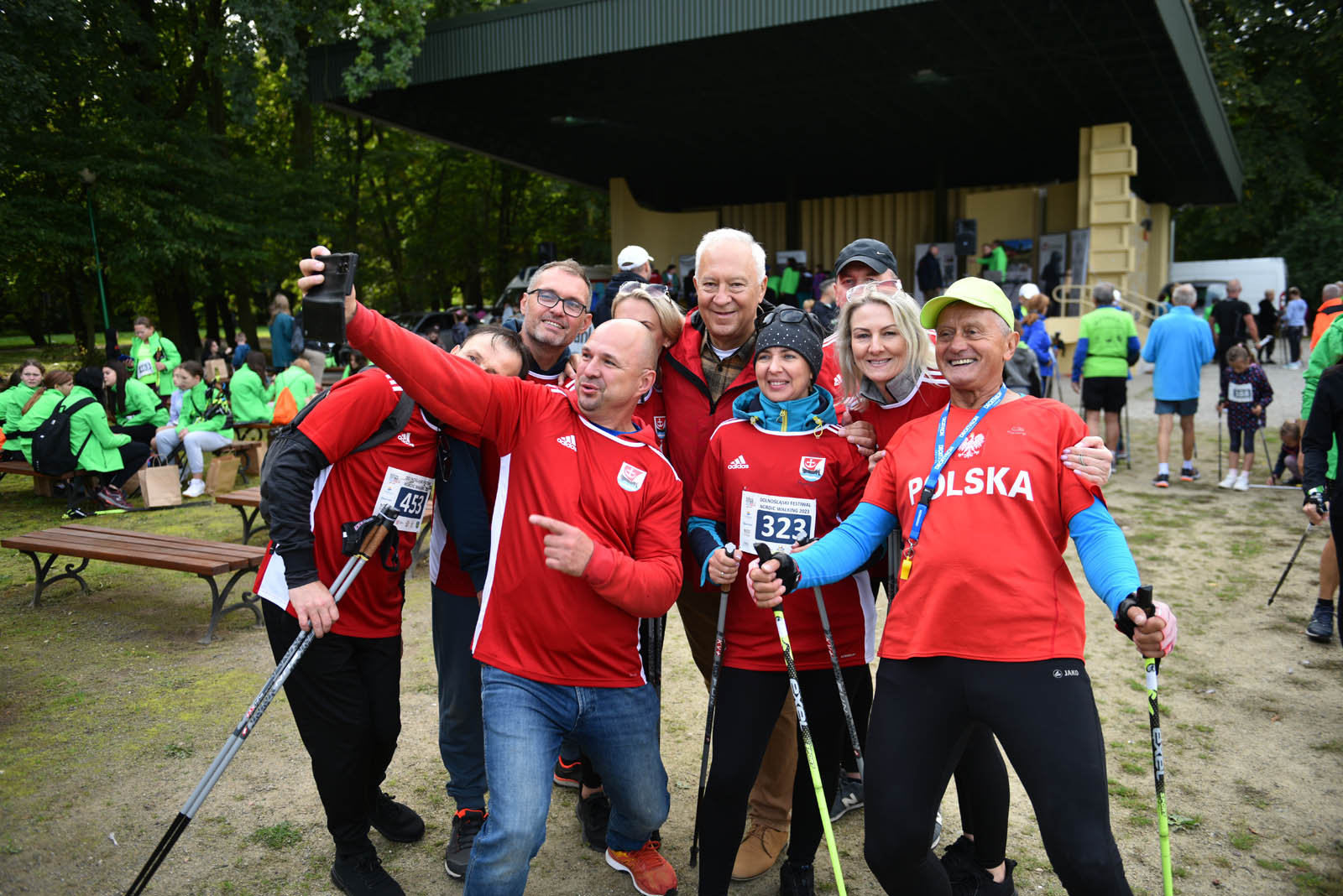 Ponad 200 chętnych na Dolnośląskim Festiwalu Nordic Walking