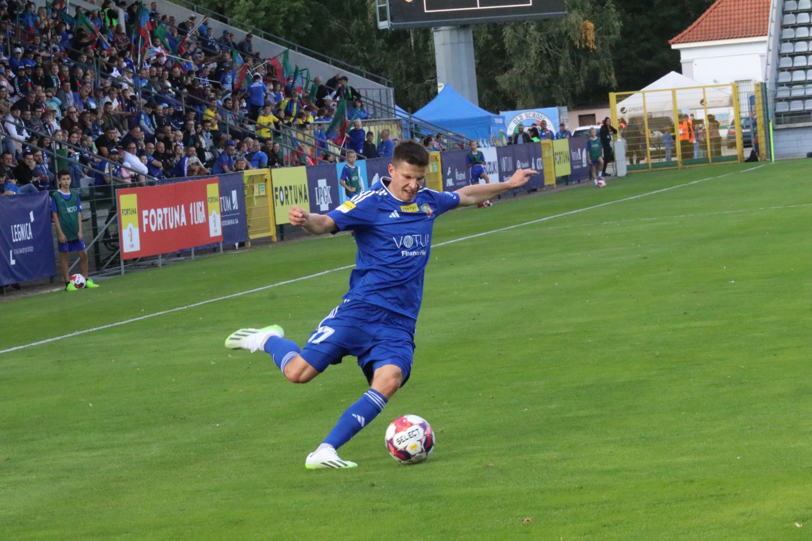 Miedź Legnica podzieliła się punktami z Chrobrym Głogów