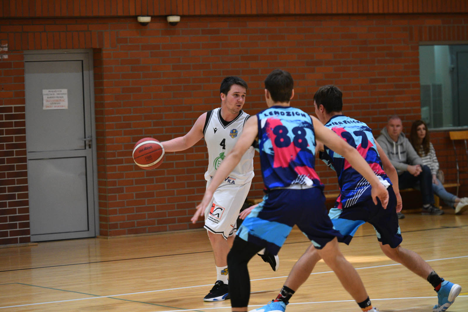 Zwycięstwo KS Basket Legnica dobrym znakiem na początek sezonu