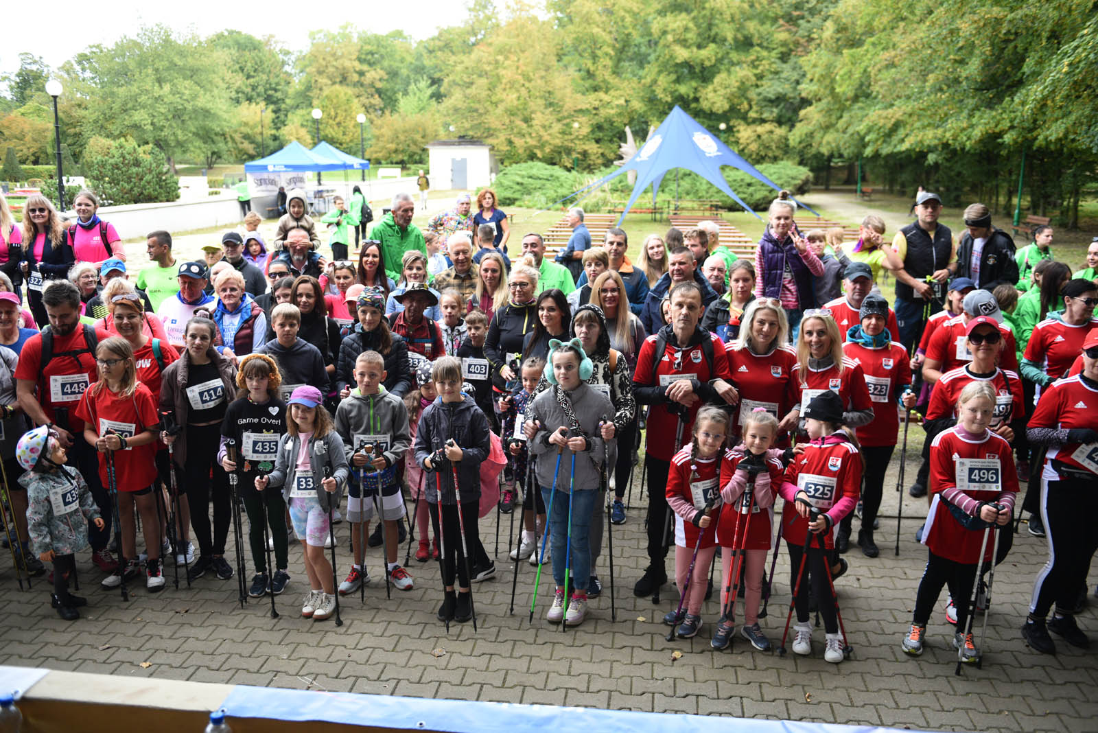 Ponad 200 chętnych na Dolnośląskim Festiwalu Nordic Walking