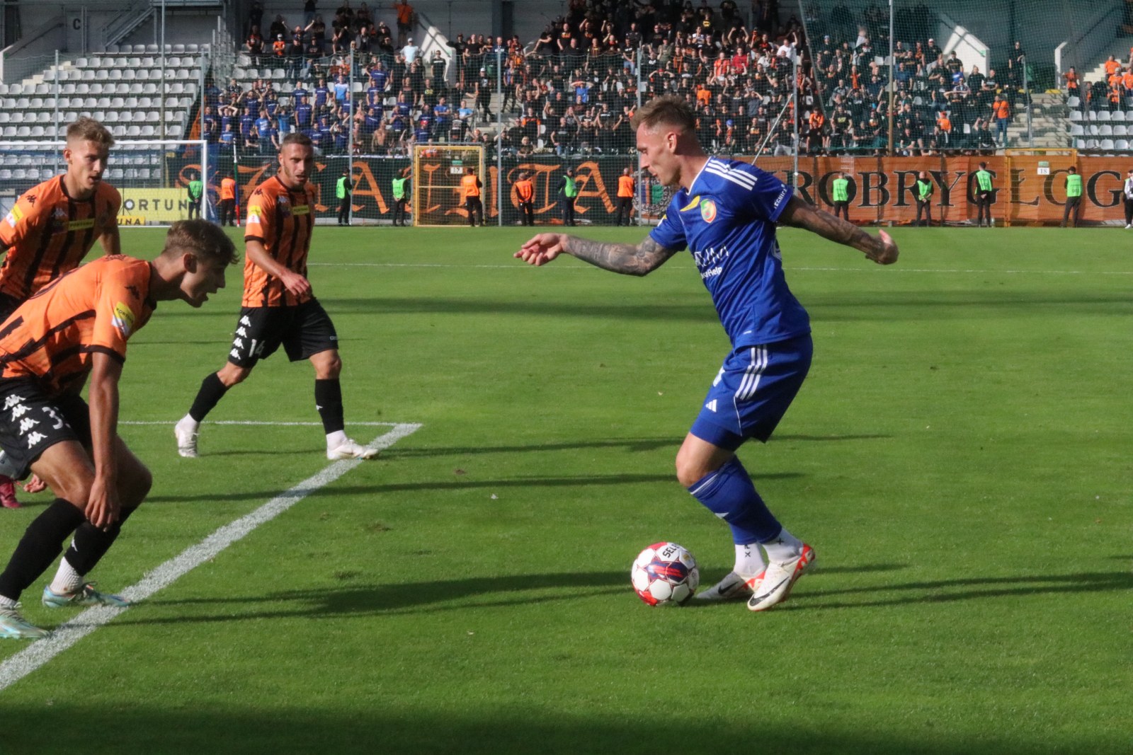 Miedź Legnica podzieliła się punktami z Chrobrym Głogów