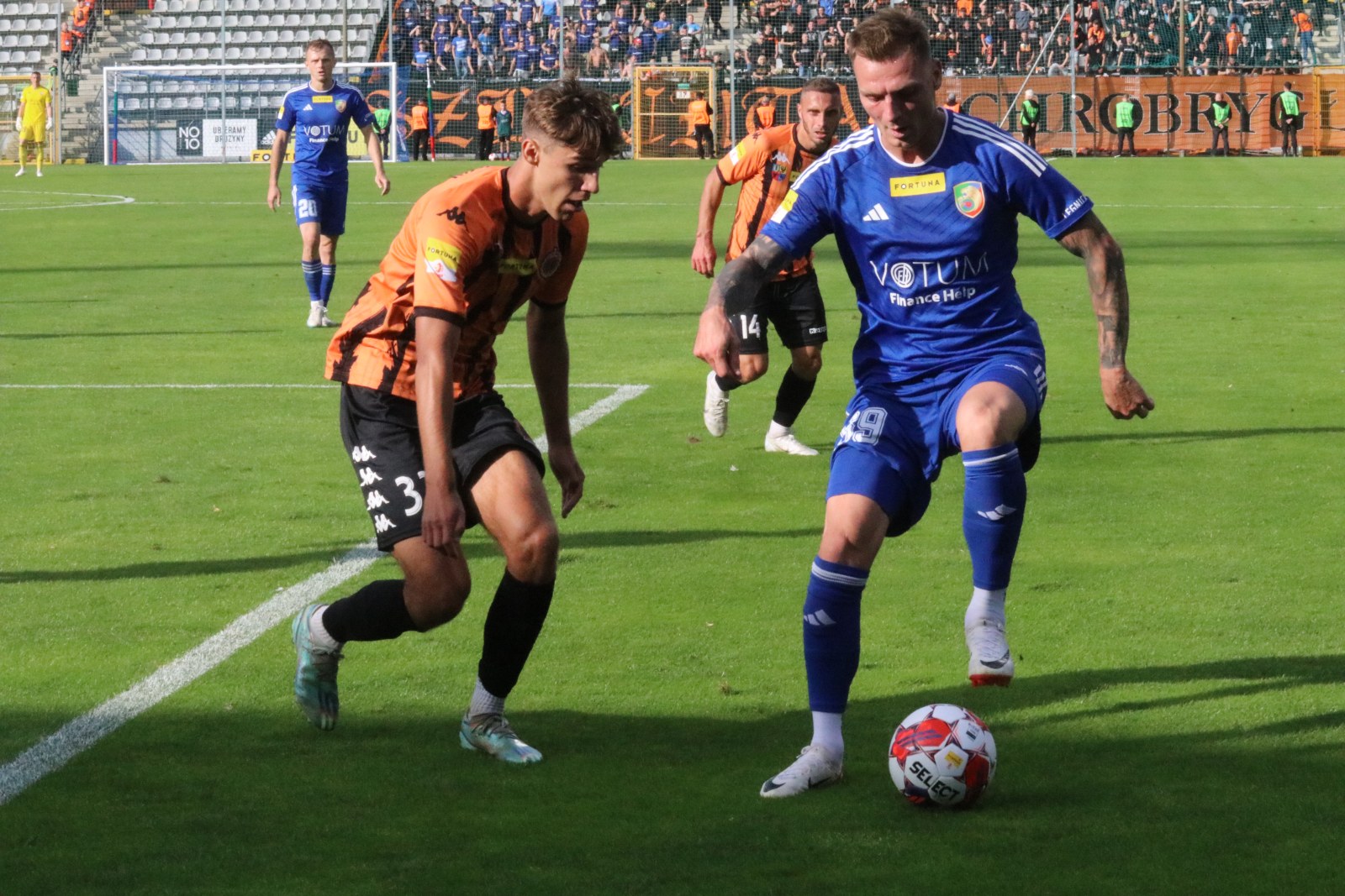 Miedź Legnica podzieliła się punktami z Chrobrym Głogów