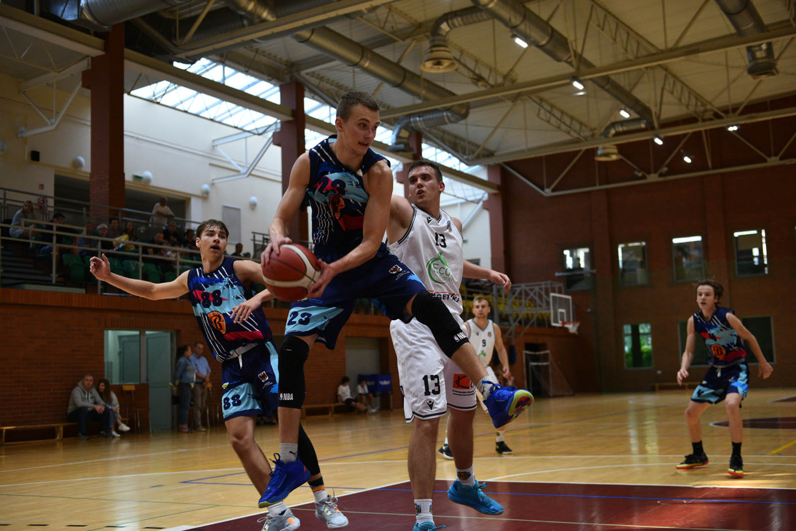 Zwycięstwo KS Basket Legnica dobrym znakiem na początek sezonu