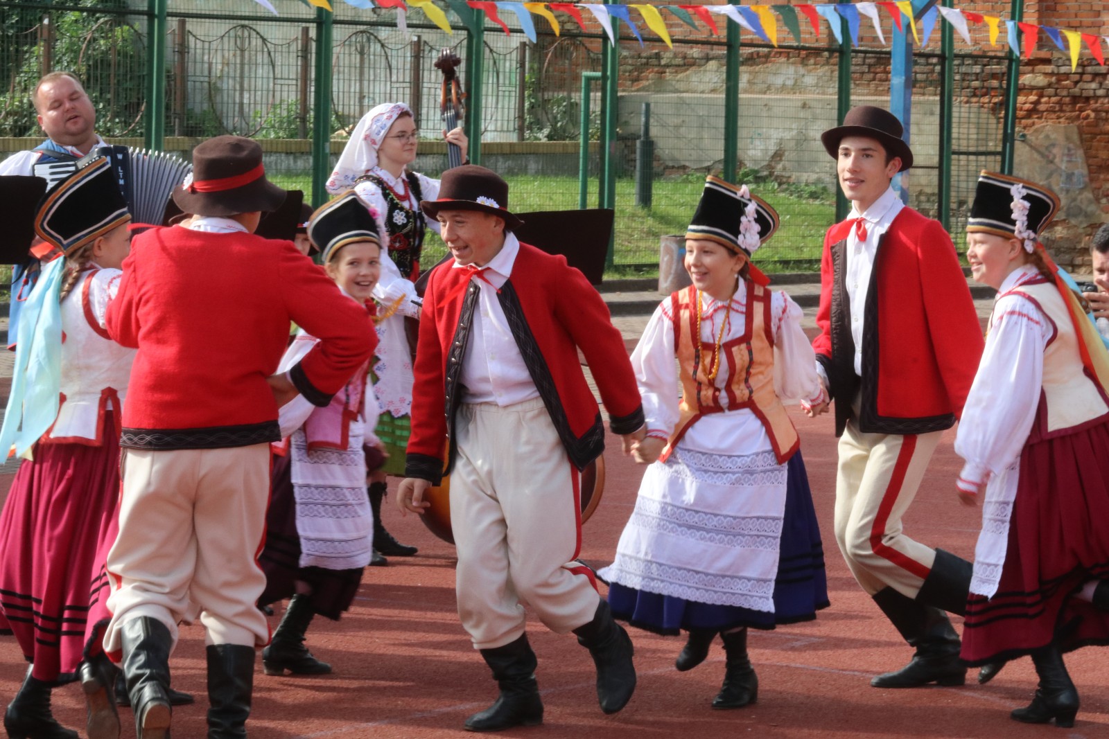 Rodzinny piknik odbył się w Szkole Podstawowej nr 4