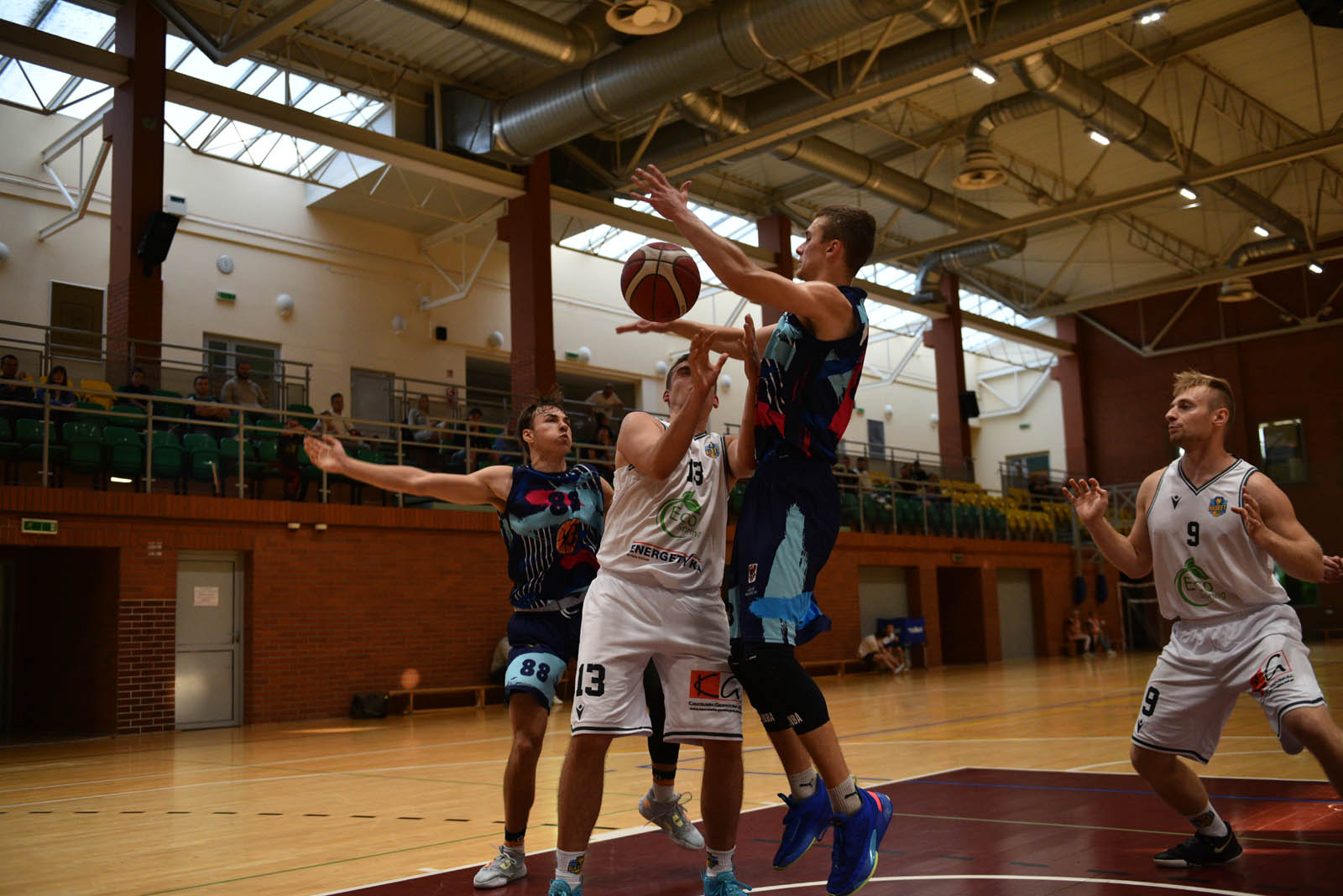 Zwycięstwo KS Basket Legnica dobrym znakiem na początek sezonu