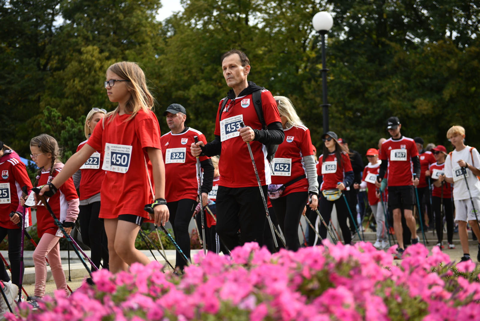 Ponad 200 chętnych na Dolnośląskim Festiwalu Nordic Walking