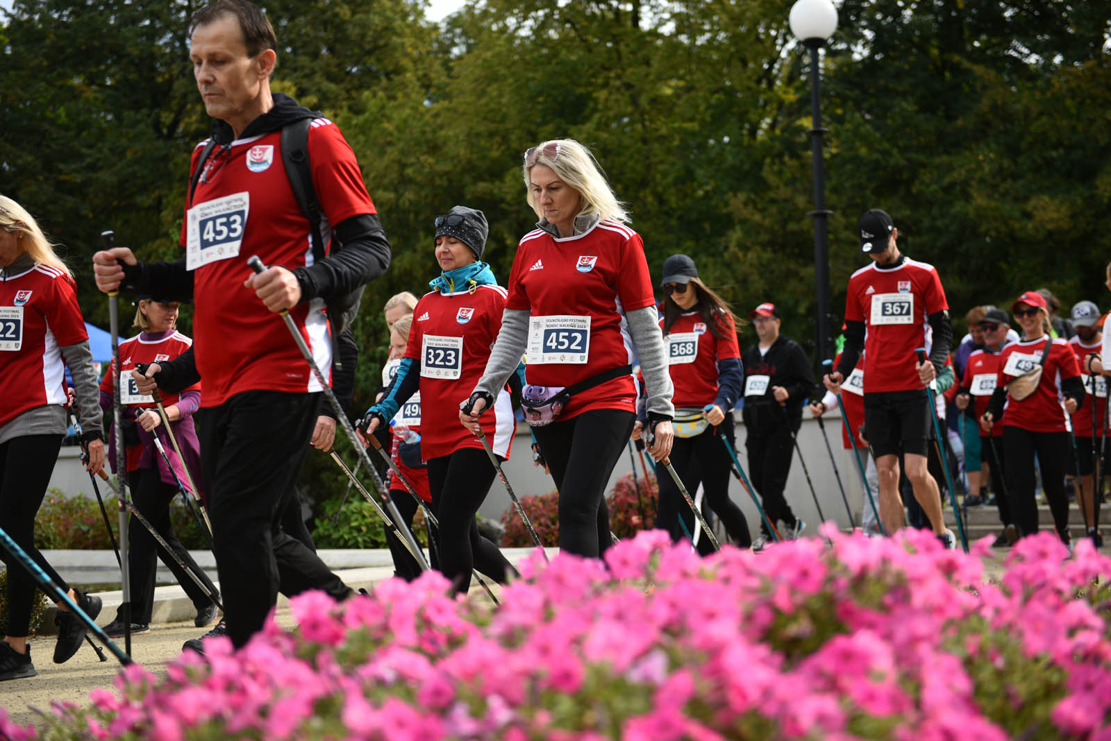 Ponad 200 chętnych na Dolnośląskim Festiwalu Nordic Walking