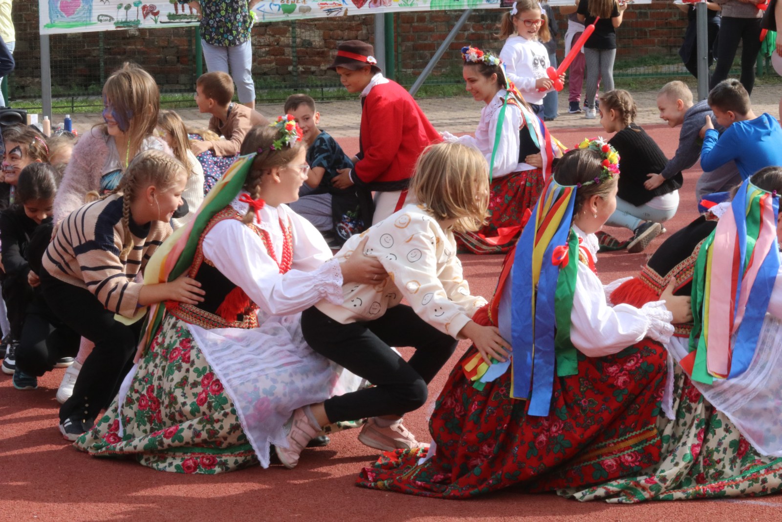 Rodzinny piknik odbył się w Szkole Podstawowej nr 4
